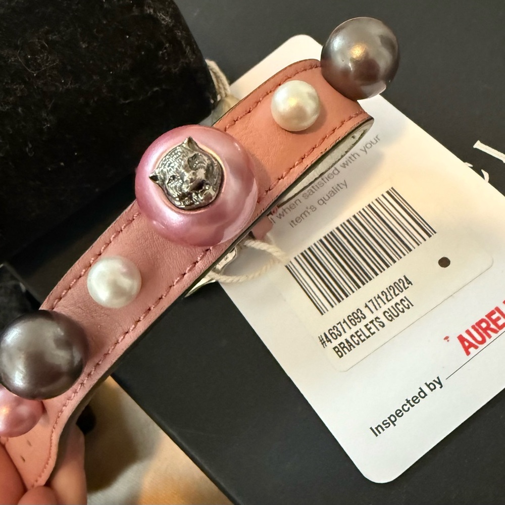Gucci Pink Leather Bracelet with Pearls